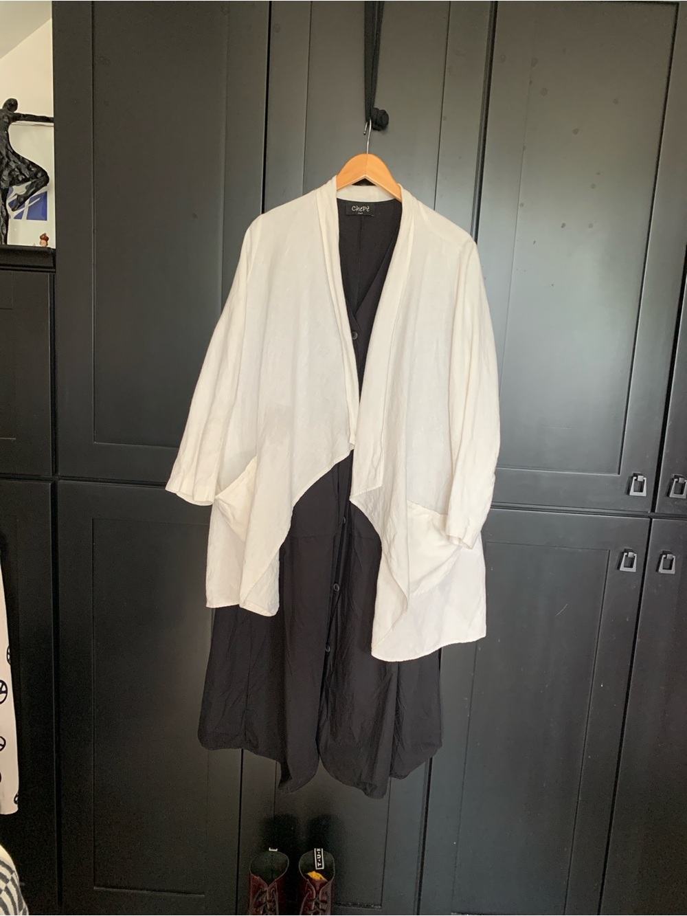 White Jacket. - Picture 6 of 13